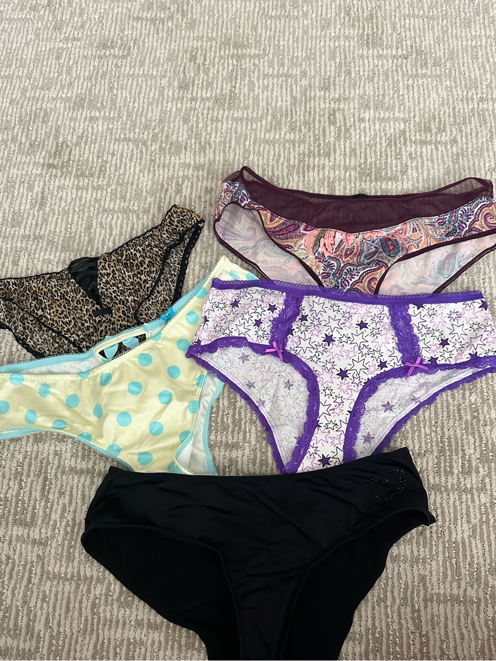 Victoria's Secret Assorted Women's Bikini Briefs Pack- Medium